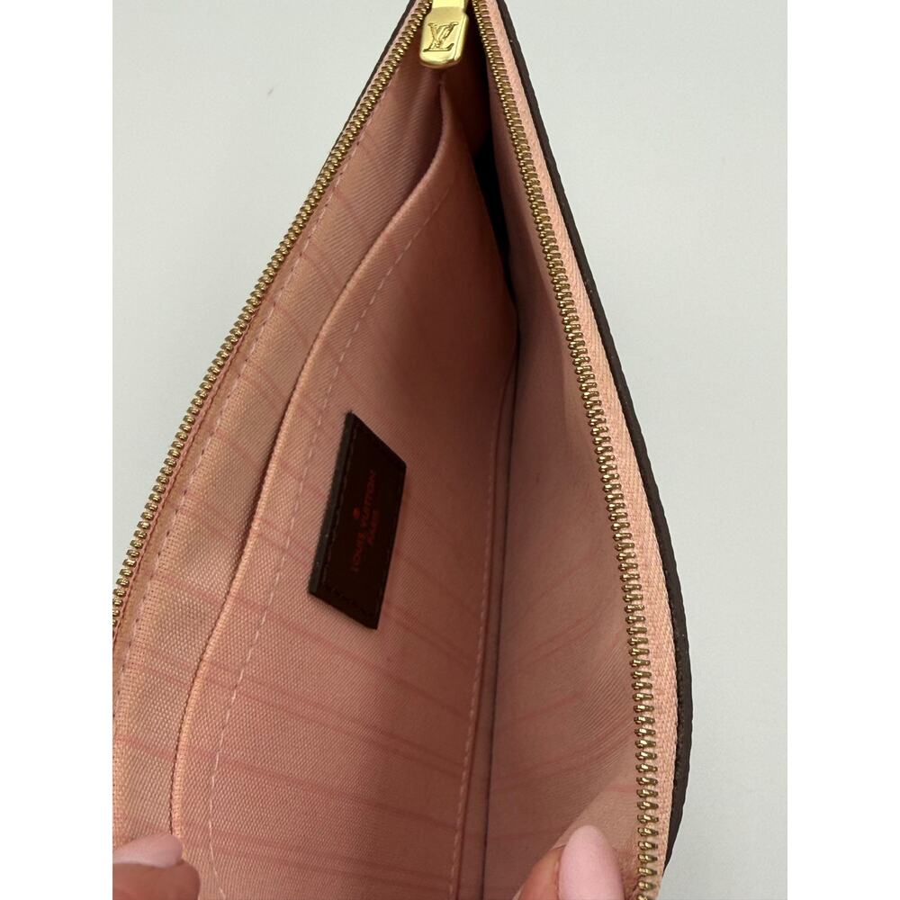 Louis Vuitton Neverfull MM/GM Zipped Pouch, Damier Ebene Rose Ballerine - Picture 9 of 11